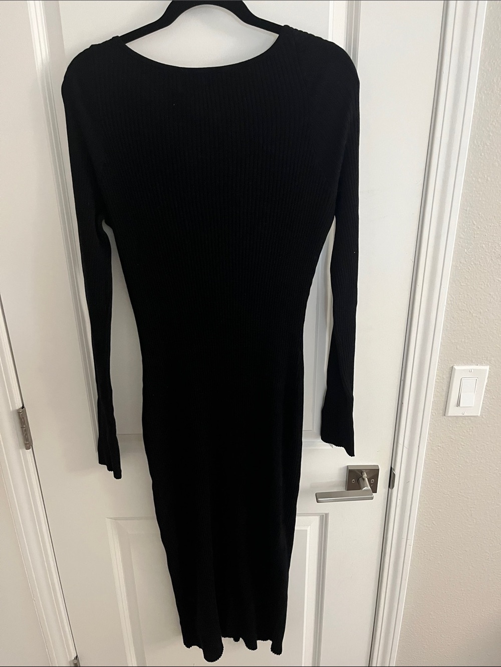 H&M Fitted Rib Knit Dress - Picture 4 of 6